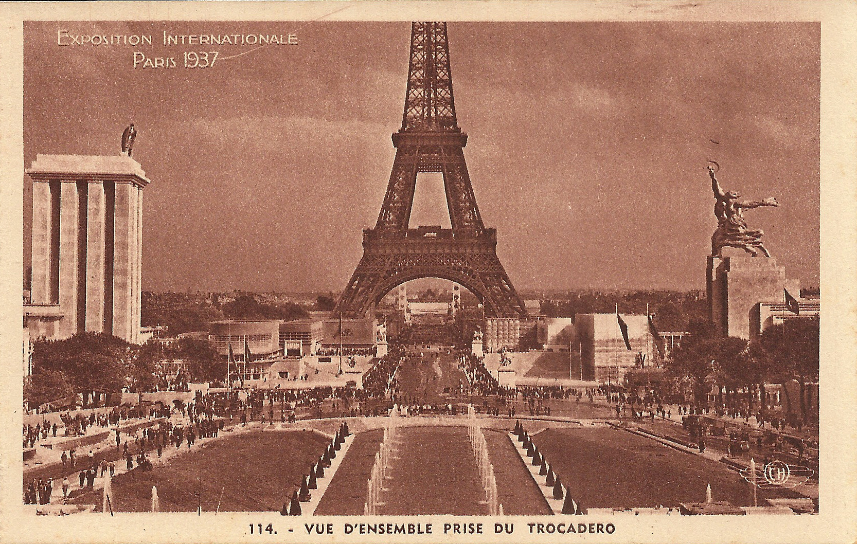 Paris-Expo-1937-carte_postale-01