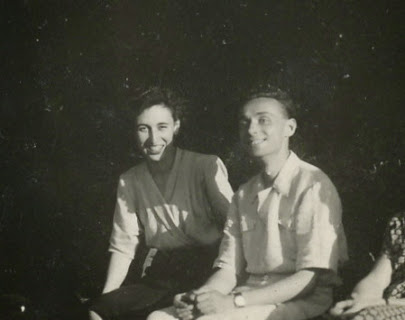Primo Levi con la sorella Anna Maria nel 1947