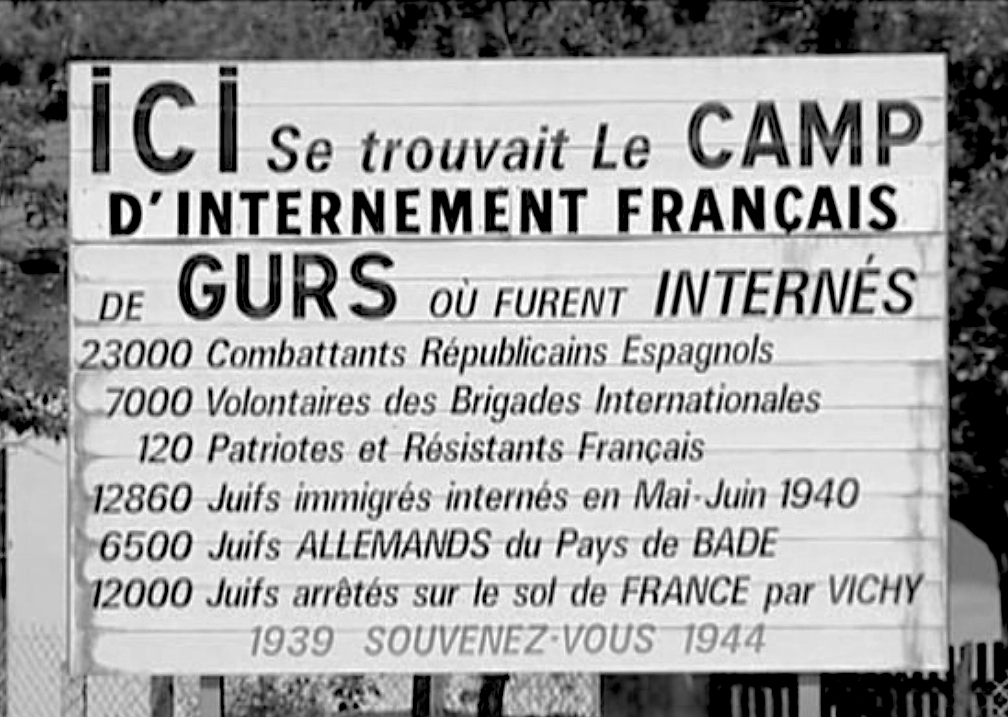 camp_de_gurs_panneau_memoriel_1980