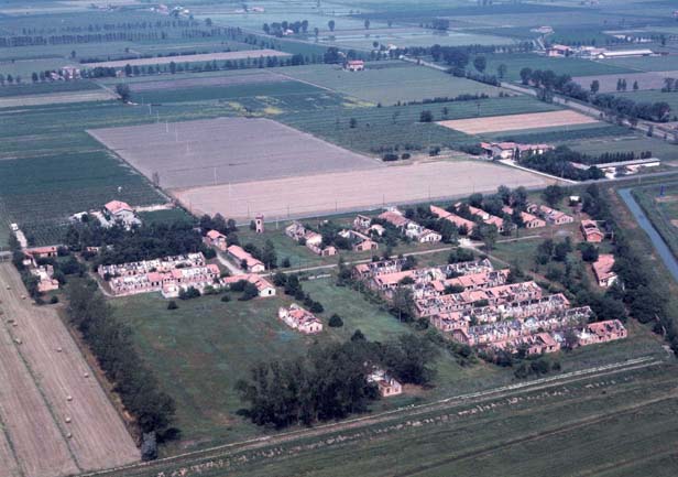 veduta-aerea-del-campo-di-fossoli-1992