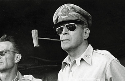il generale MacArthur 